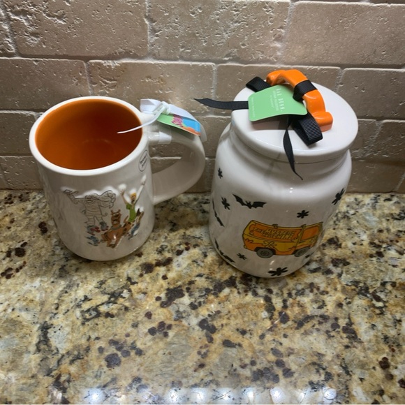 New 2024 Rae Dunn “Scooby Snacks & Run Scoob!” Canister Mug Set TikTok Halloween - Picture 4 of 8